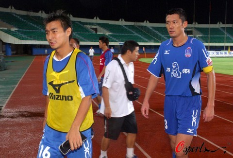 意甲-霍伊伦双响伊尔迪兹破门 那不勒斯2-1尤文图斯 [意甲那不勒斯]