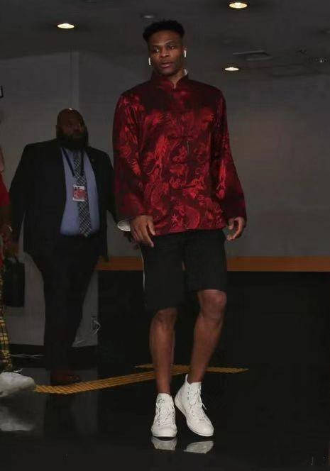 巴尔特拉：安东尼像内马尔和C罗的结合体，有前者天赋+后者心态